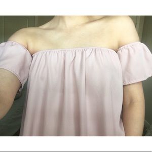 ⚡️SALE⚡️Blush pink off the shoulder top EUC